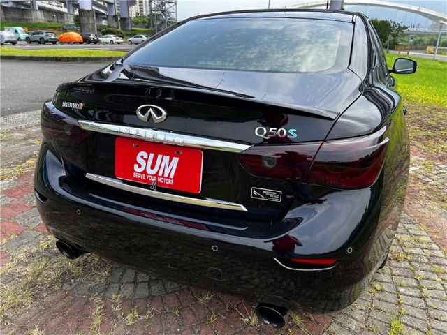 僅跑8萬 Q50S 油電猛獸 跑車聲浪 I-KEY 7速手自排  第4張相片
