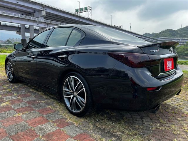 僅跑8萬 Q50S 油電猛獸 跑車聲浪 I-KEY 7速手自排  第6張相片