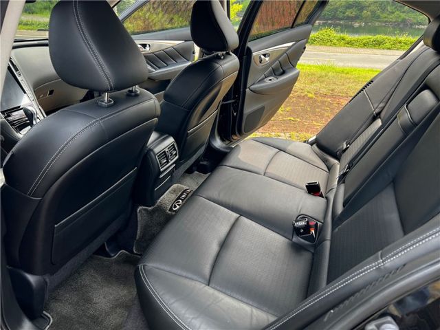 僅跑8萬 Q50S 油電猛獸 跑車聲浪 I-KEY 7速手自排  第8張相片