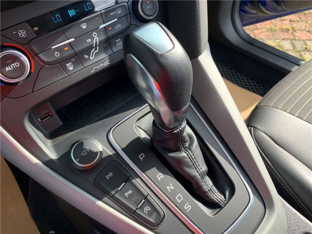 FOCUS 1.5 主動式全方位停車輔助系統 盲點偵測 免鑰匙啟動 天窗  第12張相片