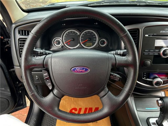 2012年 FORD ESCAPE 2.3 天窗 定速 讓你最想擁有的一部休旅車  第10張相片