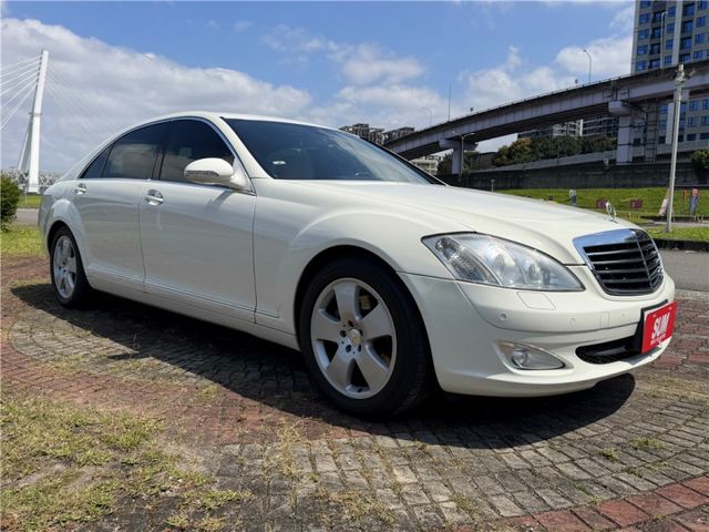 2007年中華賓士總代理 S350 摸門感應 僅跑10萬公里  第3張相片