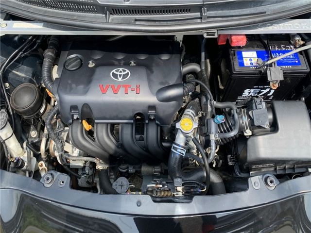 2010年 TOYOTA YARIS 1.5G 免鑰匙啟動  第12張相片