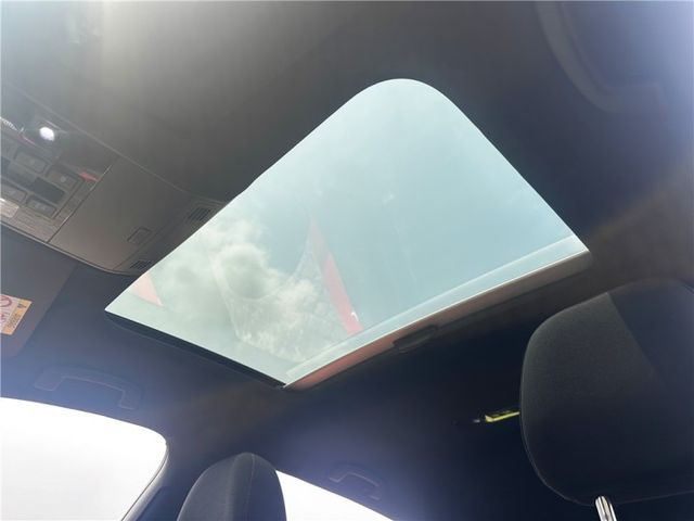 7代GTI 正RAYS TE37鋁圈 BREMBO卡鉗 VVS排氣管 MST進氣  第12張相片