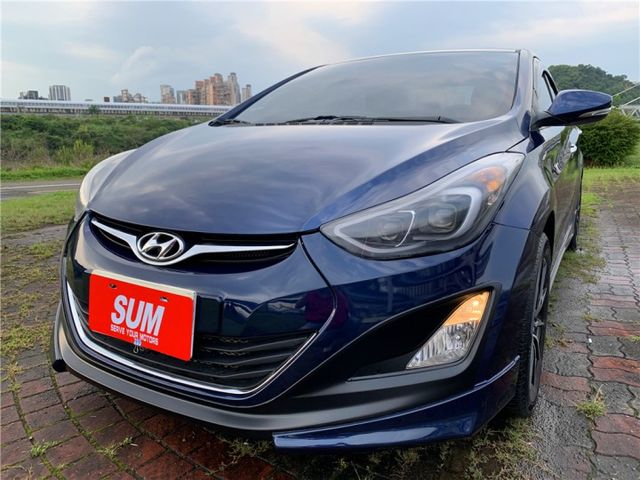 2015年 現代 ELANTRA I-KEY免鑰匙啟動 天窗 空力套件  第1張相片