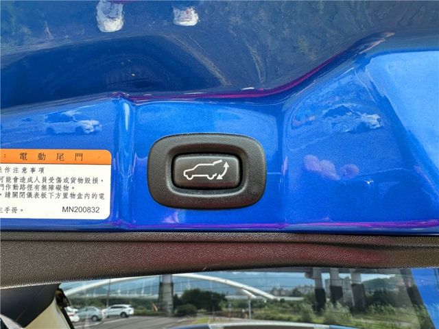僅跑7萬 三菱 COLT PLUS 1.5 I-KEY 電動尾門  第14張相片