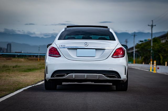 M-BENZ賓士 C300  第4張相片