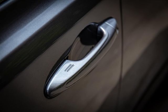 TOYOTA豐田 RAV4  第3張相片