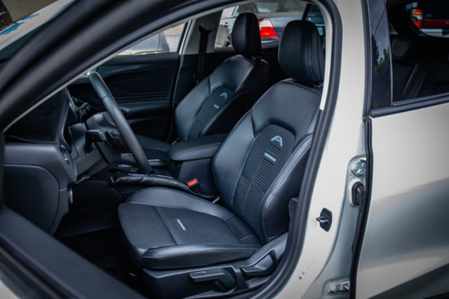 FORD福特 FOCUS ACTIVE  第9張相片