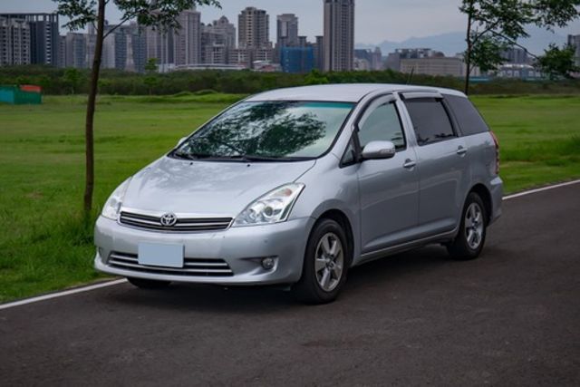 TOYOTA豐田 WISH  第1張相片