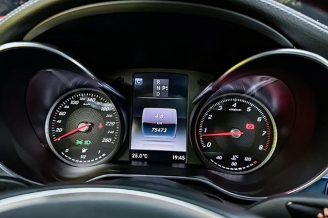M-BENZ賓士 C300  第7張相片