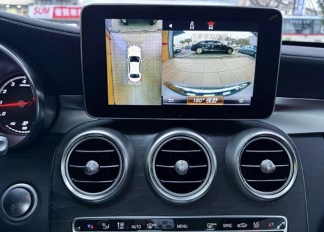 M-BENZ賓士 C300  第3張相片