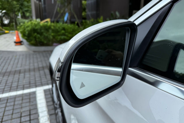 M-BENZ賓士 GLC300 AMG COUPE  第5張相片