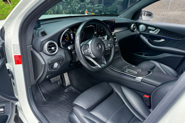 M-BENZ賓士 GLC300 AMG COUPE  第6張相片