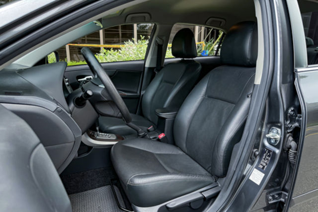 TOYOTA豐田 ALTIS  第10張相片