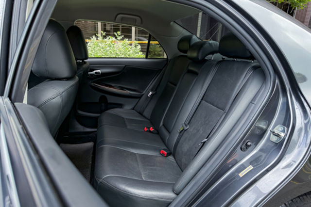 TOYOTA豐田 ALTIS  第11張相片