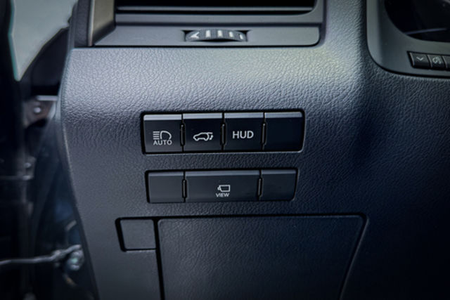LEXUS凌志 RX300  第11張相片