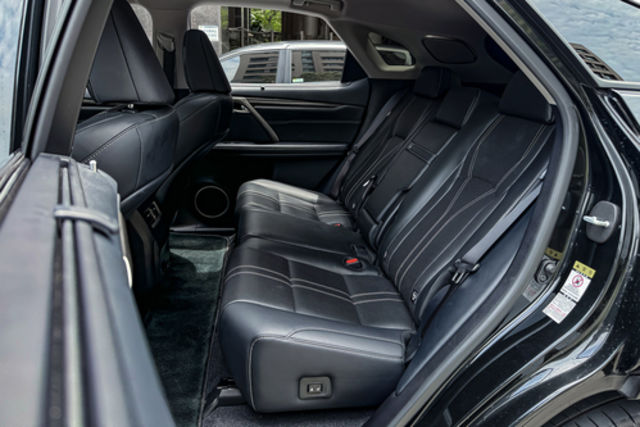 LEXUS凌志 RX300  第18張相片