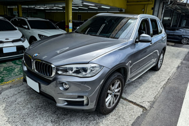 BMW寶馬 X5 XDRIVE35I  第1張相片