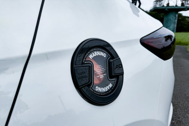 HYUNDAI現代 ELANTRA  第6張相片