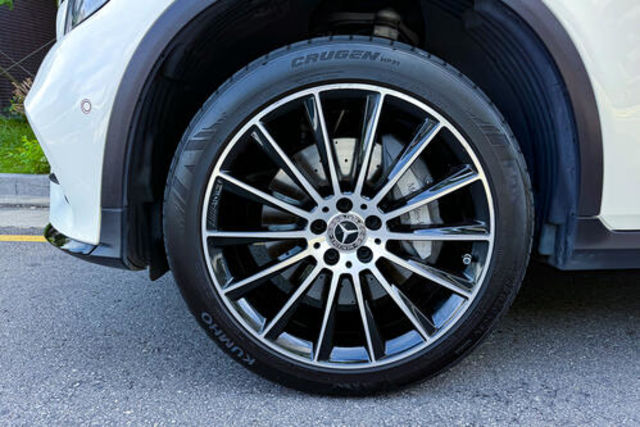M-BENZ賓士 GLC300 AMG COUPE  第3張相片