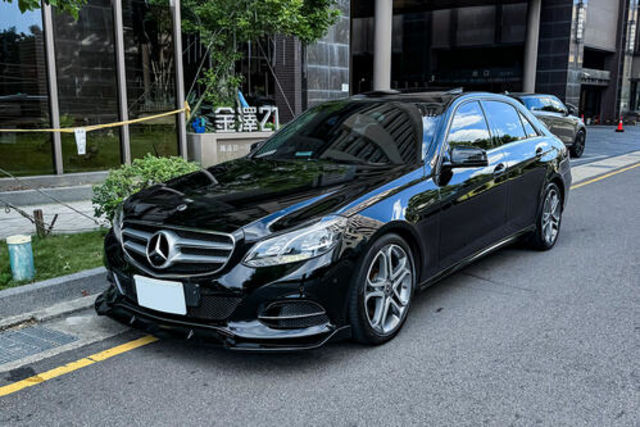 M-BENZ賓士 E250  第1張相片