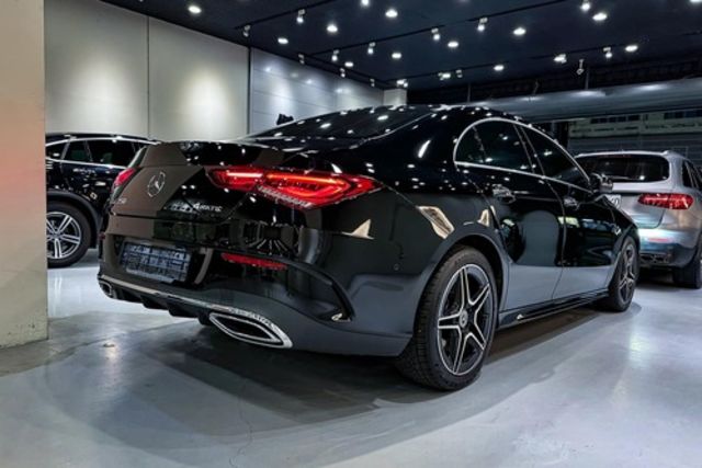M-BENZ賓士 CLA250  第2張相片