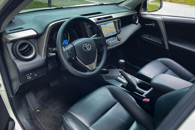 TOYOTA豐田 RAV4  第4張相片