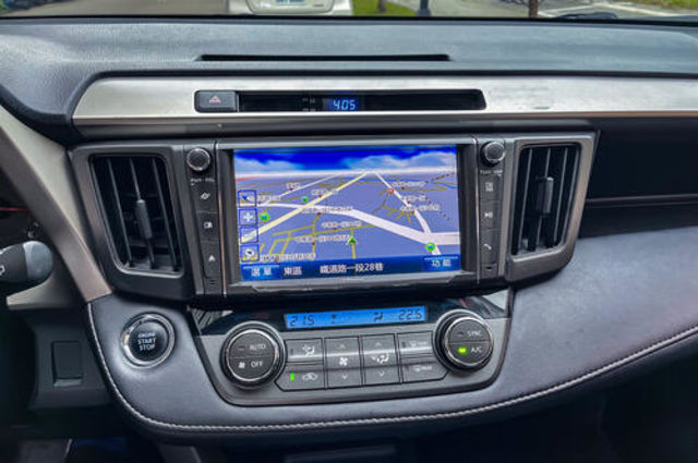 TOYOTA豐田 RAV4  第7張相片