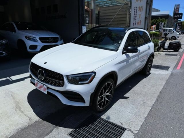 M-BENZ賓士 GLC300  第1張相片