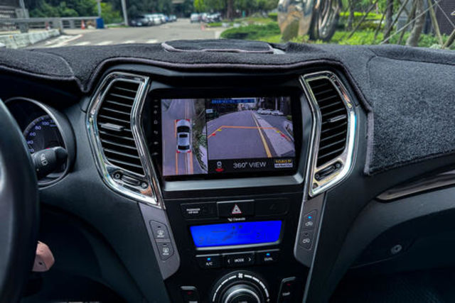 HYUNDAI現代 SANTA FE  第9張相片