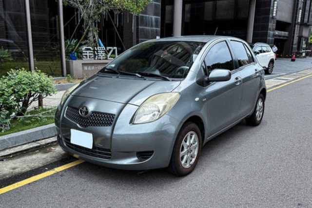 TOYOTA豐田 YARIS  第1張相片