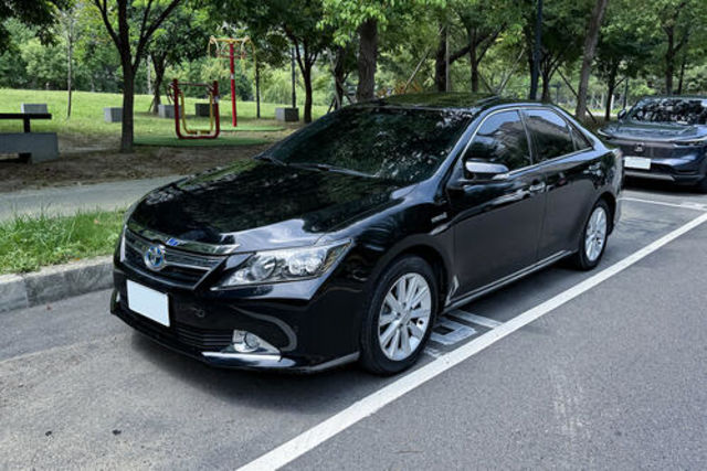 TOYOTA豐田 CAMRY HYBRID  第1張相片