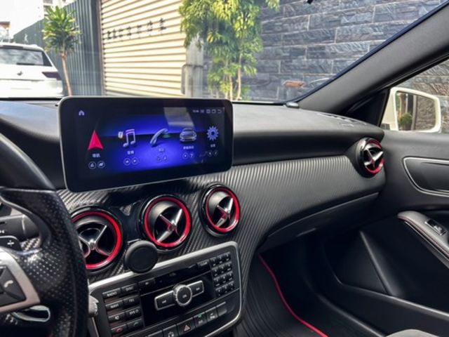 M-BENZ賓士 A250  第12張相片