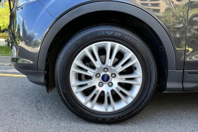 FORD福特 KUGA  第3張相片