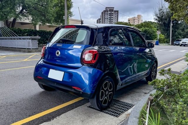 SMART斯麥特 FORFOUR  第2張相片