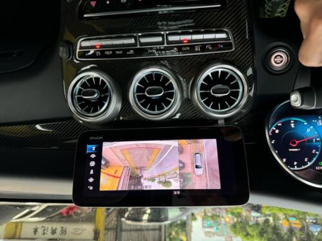 M-BENZ賓士 GLC300  第7張相片