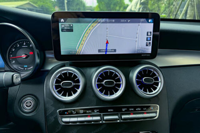 M-BENZ賓士 GLC300 AMG COUPE  第10張相片