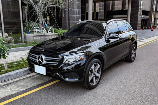 M-BENZ賓士 GLC300  第1張相片