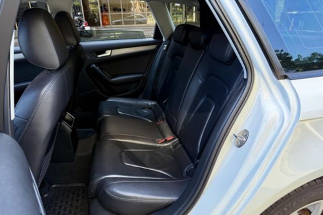 AUDI奧迪 A4 AVANT  第9張相片