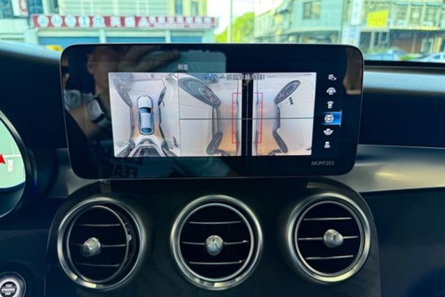 M-BENZ賓士 GLC300 AMG COUPE  第8張相片