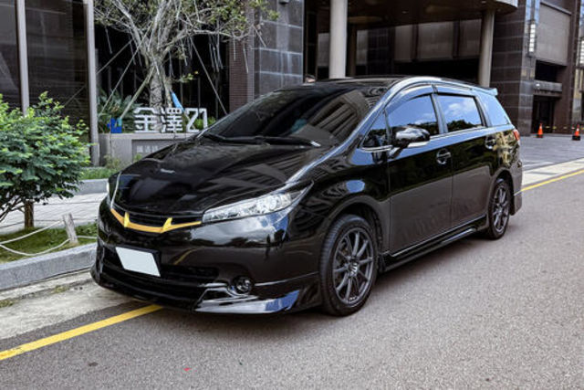 TOYOTA豐田 WISH  第1張相片