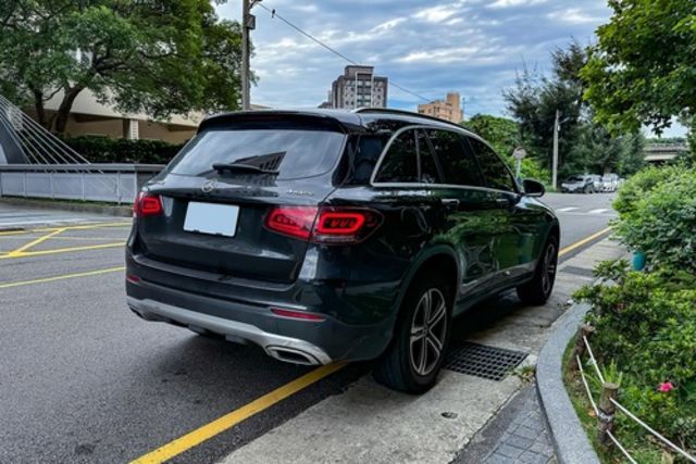 M-BENZ賓士 GLC200  第2張相片