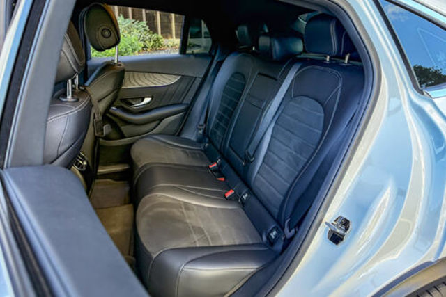 M-BENZ賓士 GLC300 AMG COUPE  第15張相片