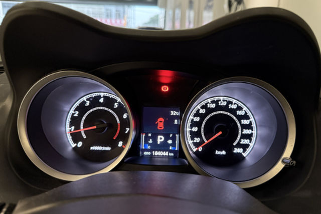 MITSUBISHI三菱 LANCER IO  第6張相片