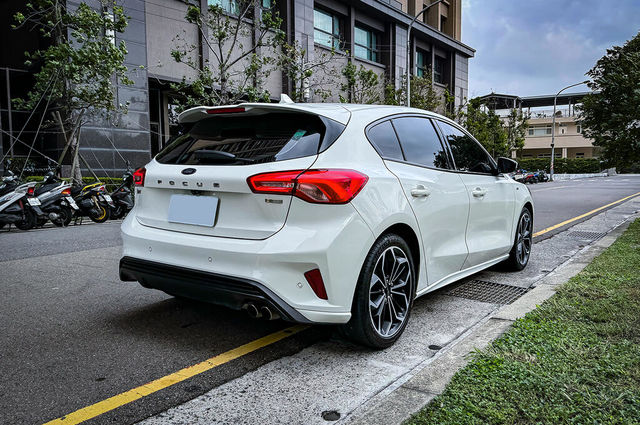 FORD福特 FOCUS  第2張相片