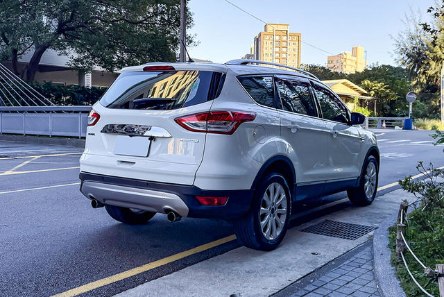 FORD福特 KUGA  第2張相片