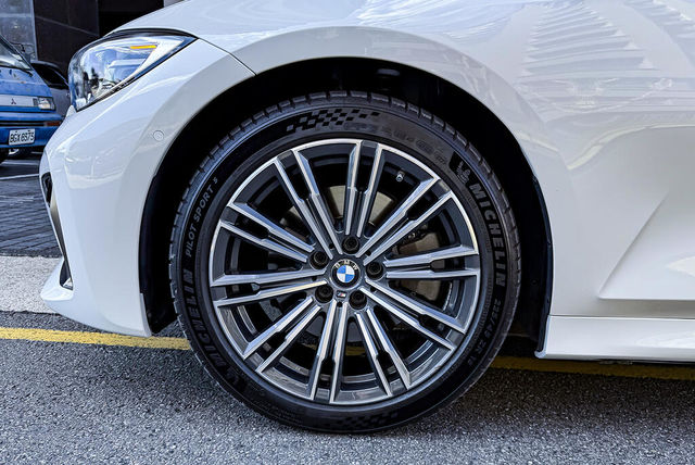 BMW寶馬 330I M SPORT  第4張相片