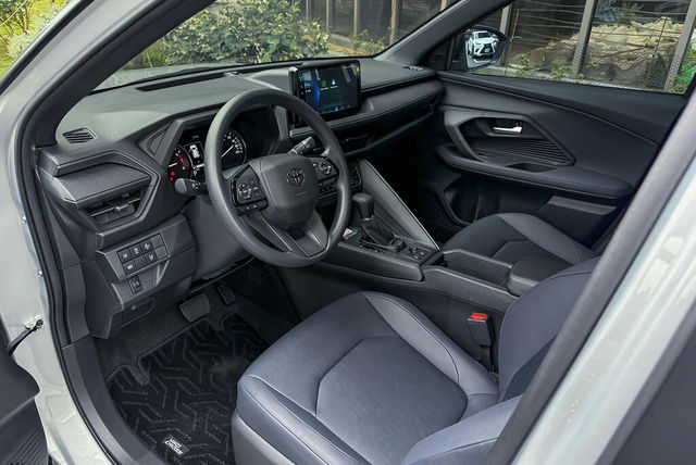 TOYOTA豐田 YARIS  第5張相片