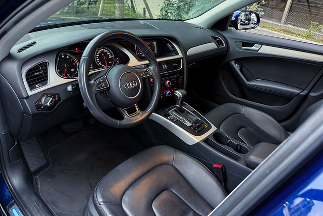 AUDI奧迪 A4 AVANT  第6張相片